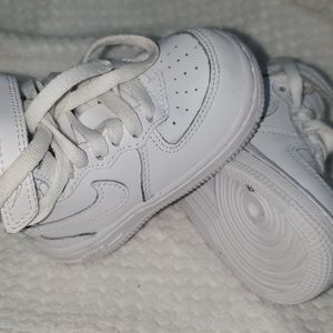 High top toddler Nike Air Forces